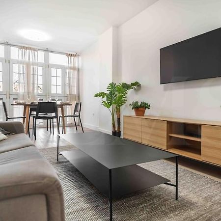 Bright And Modern Apartment By Rems Малага Экстерьер фото